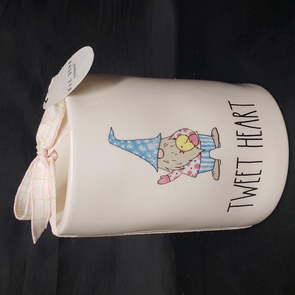 Rae Dunn by Magenta NWT "TWEET HEART" Easter Gnome Egg Hunt Scented Cand…